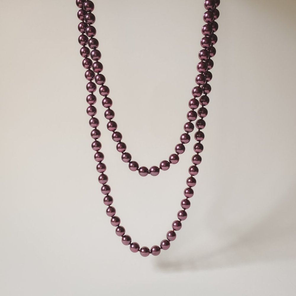 75" Carolee Vintage Round Dark Purple Plum Glass Pearl Knotted Bead Necklace